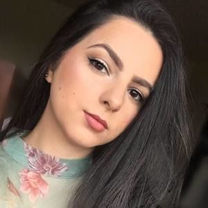 Meet your Posher, Leticia